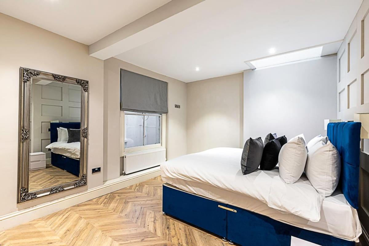 Beautiful Two Bedroom Abode In Notting Hill Appartamento